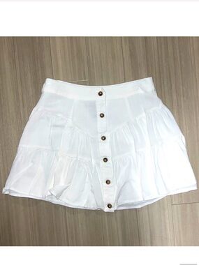 Forever 21 White Tiered Button-Front Mini Skirt